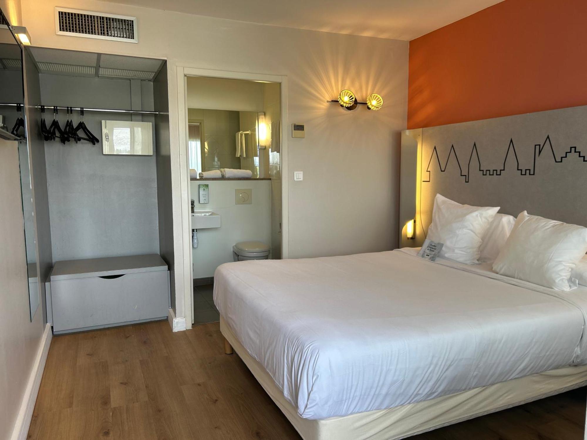 Kyriad - Aéroport Hotel